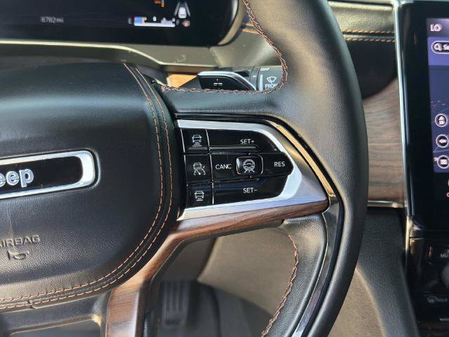 Used 2025 Jeep Grand Cherokee L Summit AWD/4WD image 26