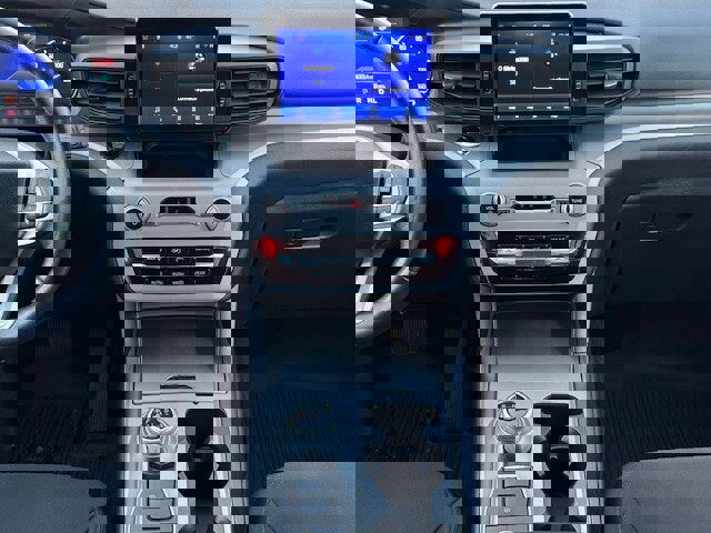 Certified 2023 Ford Explorer XLT image 24