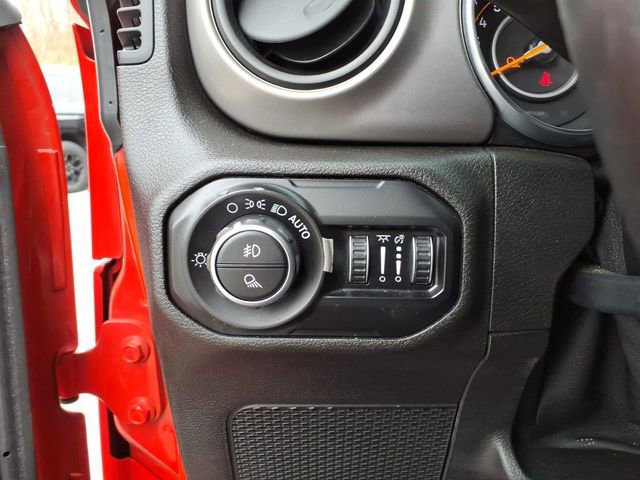 Used 2020 Jeep Gladiator Sport w/ Quick Order Package 24S image 21