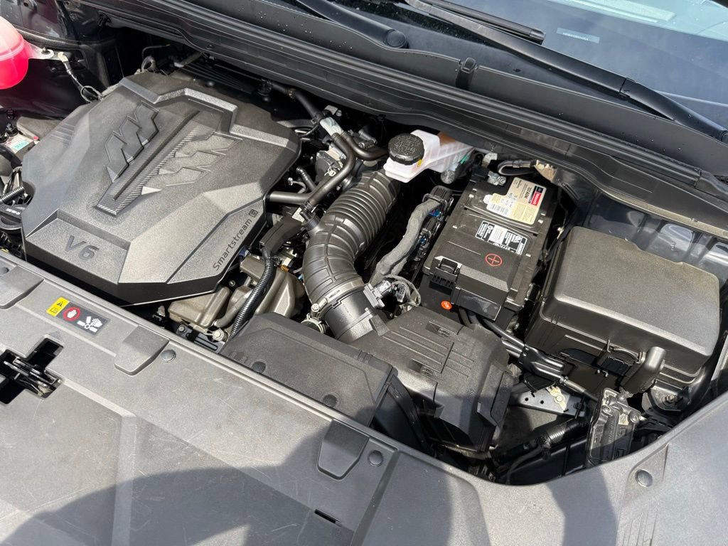Used 2024 Kia Carnival LX FWD image 65