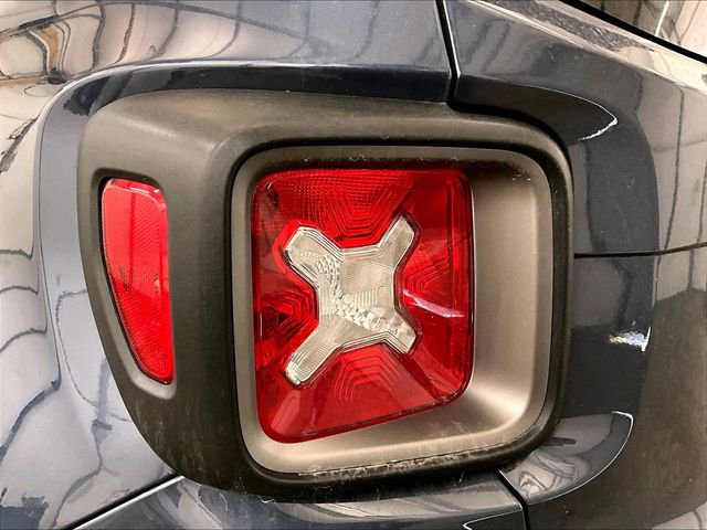 Used 2021 Jeep Renegade Limited AWD/4WD image 28