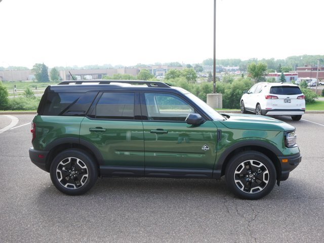 Certified 2024 Ford Bronco Sport Outer Banks w/ Tech Package AWD/4WD image 4