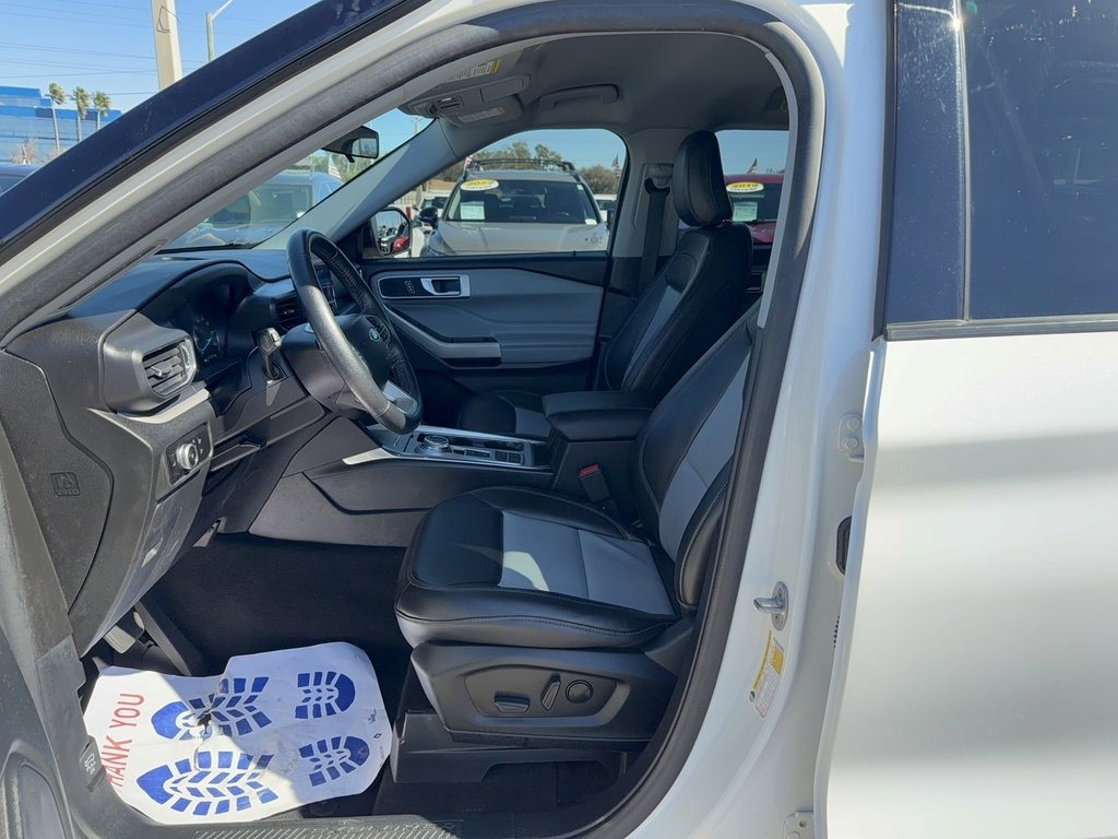 Certified 2023 Ford Explorer XLT w/ Equipment Group 202A image 11