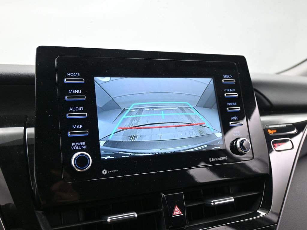 Used 2024 Toyota Camry SE image 41