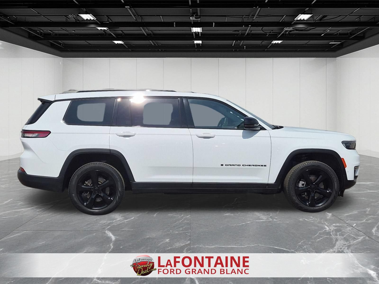 Used 2024 Jeep Grand Cherokee L Limited w/ Luxury Tech Group II AWD/4WD image 6