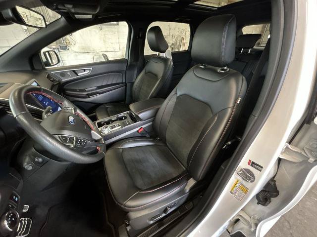 Certified 2023 Ford Edge ST-Line AWD/4WD image 11