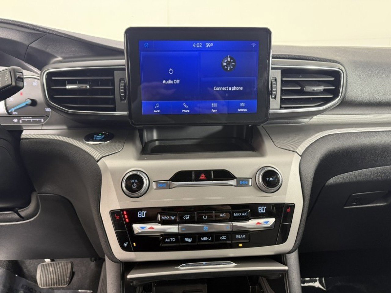 Certified 2021 Ford Explorer XLT w/ Equipment Group 202A image 16