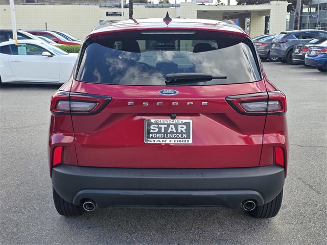 Certified 2025 Ford Escape ST-Line image 4