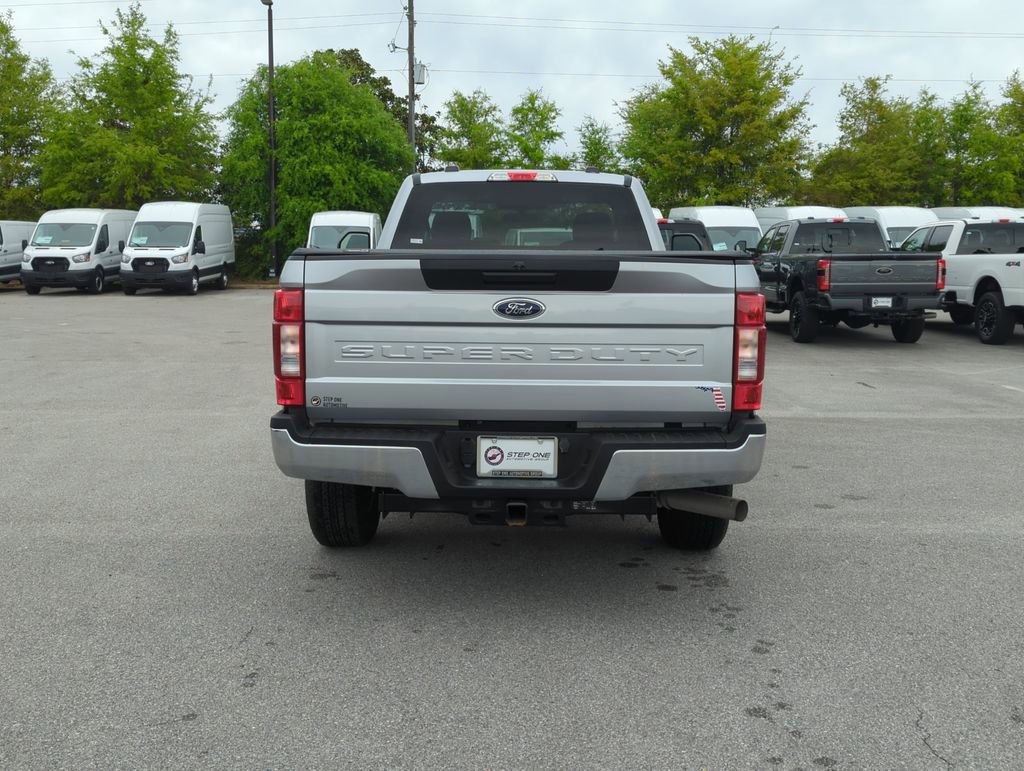 Certified 2022 Ford F350 XLT RWD image 4