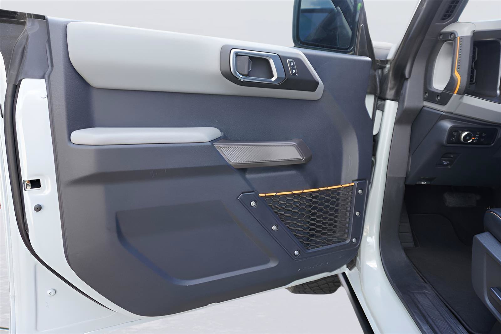 Certified 2023 Ford Bronco Badlands AWD/4WD image 8
