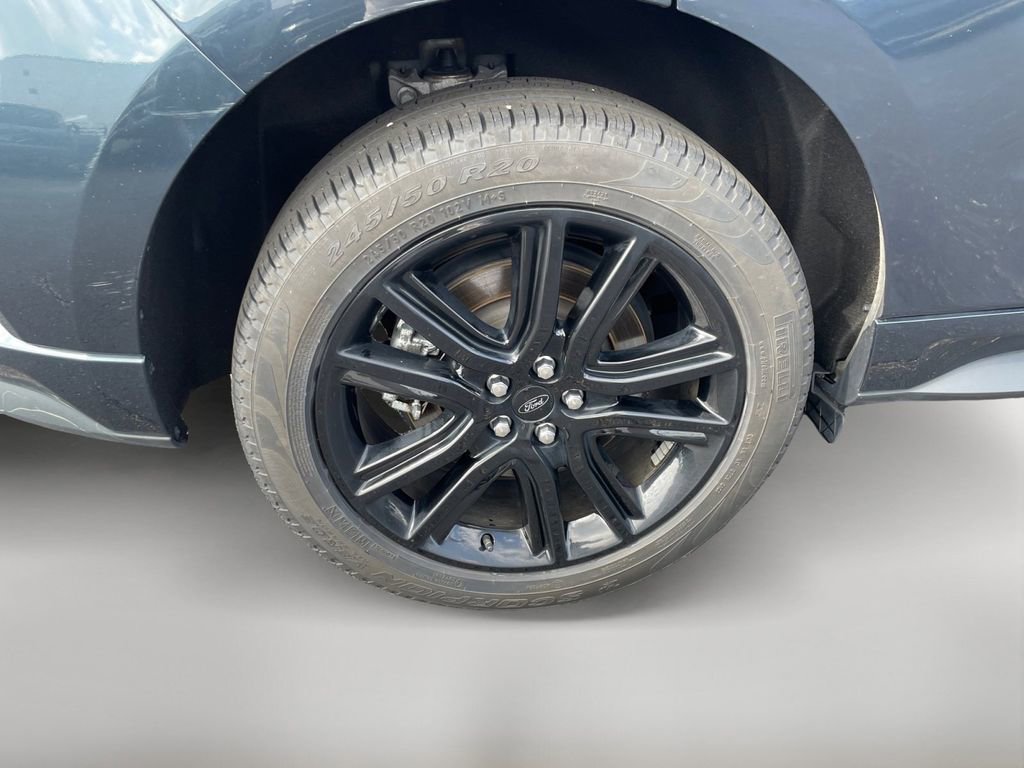 Certified 2023 Ford Edge ST-Line AWD/4WD image 10