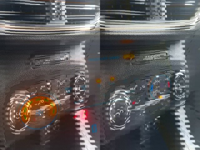 Certified 2020 Ford Escape SE Sport image 15