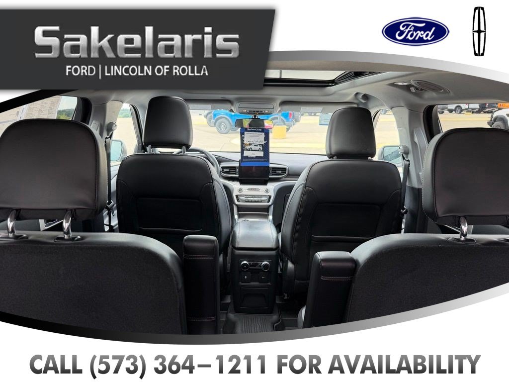 Certified 2022 Ford Explorer XLT w/ Equipment Group 202A AWD/4WD image 39