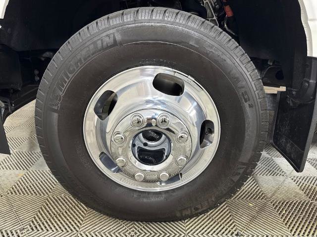 Certified 2025 Ford F350 Lariat w/ Lariat Ultimate Package image 14