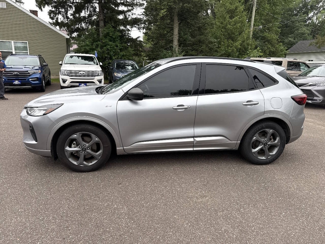 Certified 2023 Ford Escape ST-Line w/ Tech Pack #1 FWD image 5