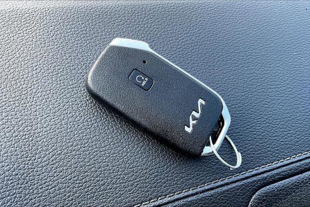 Used 2024 Kia Forte GT-Line image 16