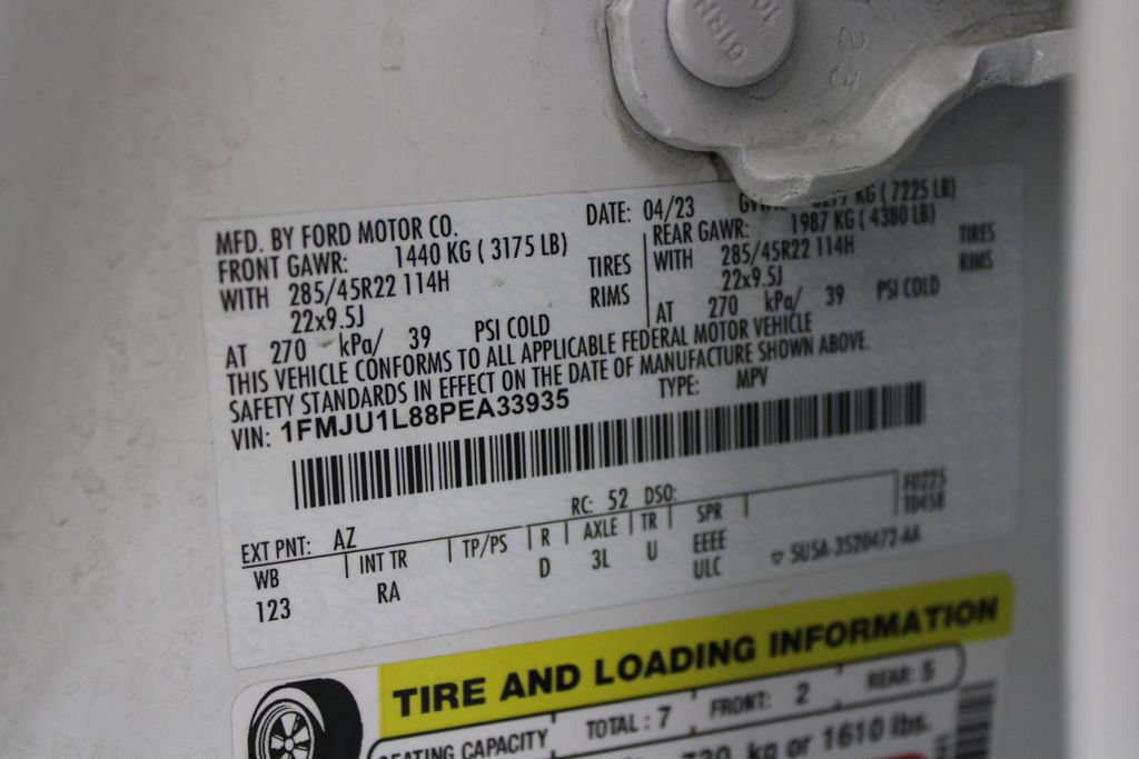 Certified 2023 Ford Expedition Platinum image 24