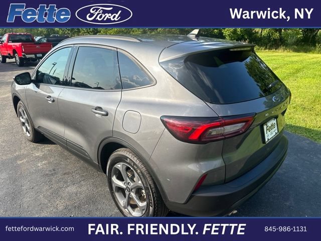 Certified 2026 Ford Escape ST-Line AWD/4WD image 11