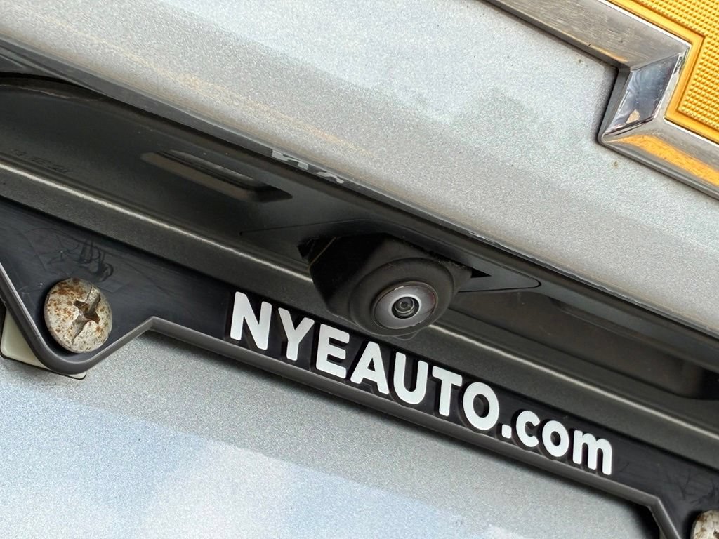 Used 2024 Chevrolet Trax LT FWD image 44