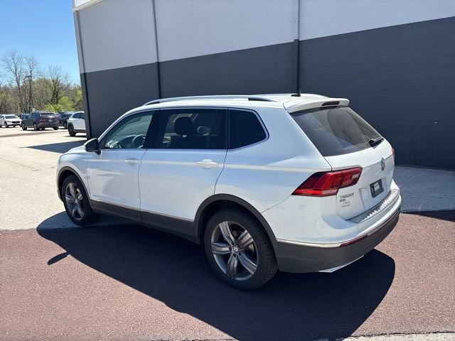 Used 2021 Volkswagen Tiguan SEL AWD/4WD image 34