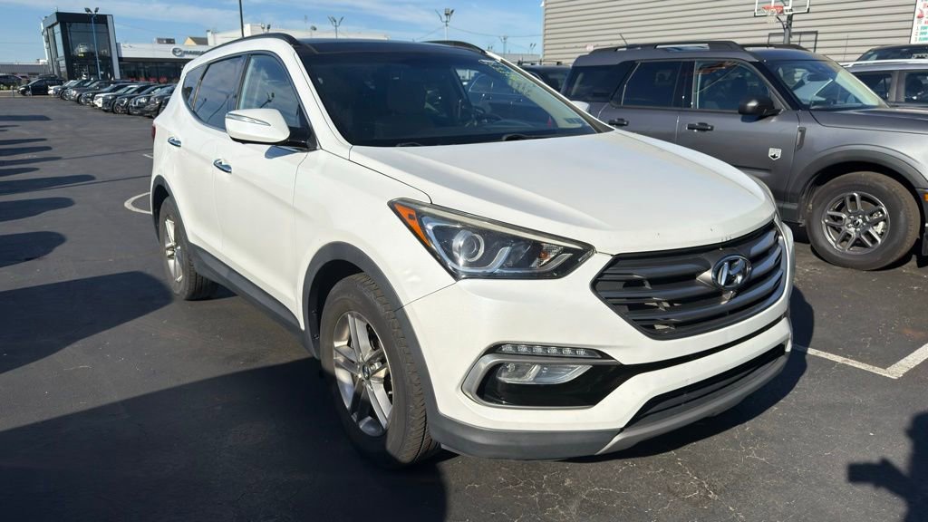Used 2017 Hyundai Santa Fe Sport w/ 2.4L Tech Package 04 AWD/4WD image 4