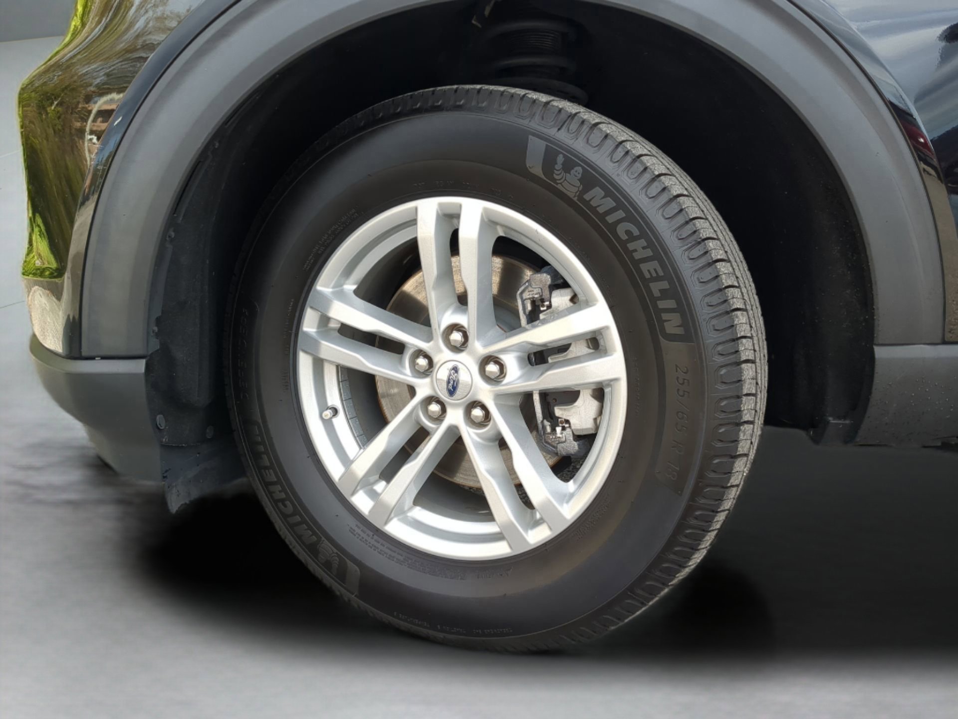 Certified 2022 Ford Explorer XLT w/ Equipment Group 202A image 63