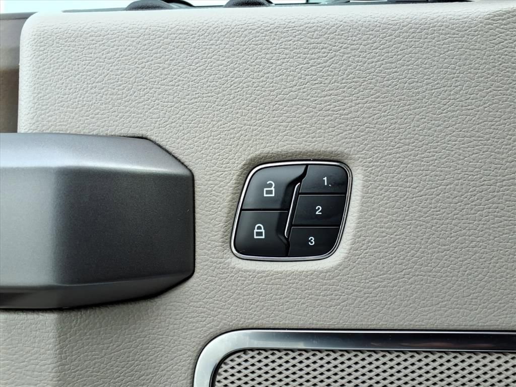 Certified 2020 Ford F150 Limited w/ Trailer Tow Package image 16