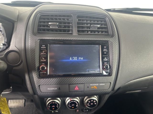 Used 2025 Mitsubishi Outlander Sport ES AWD/4WD image 19