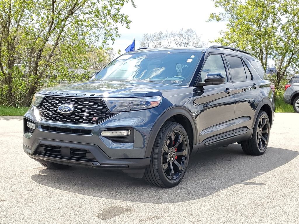 Certified 2023 Ford Explorer ST w/ ST Street Pack AWD/4WD image 2