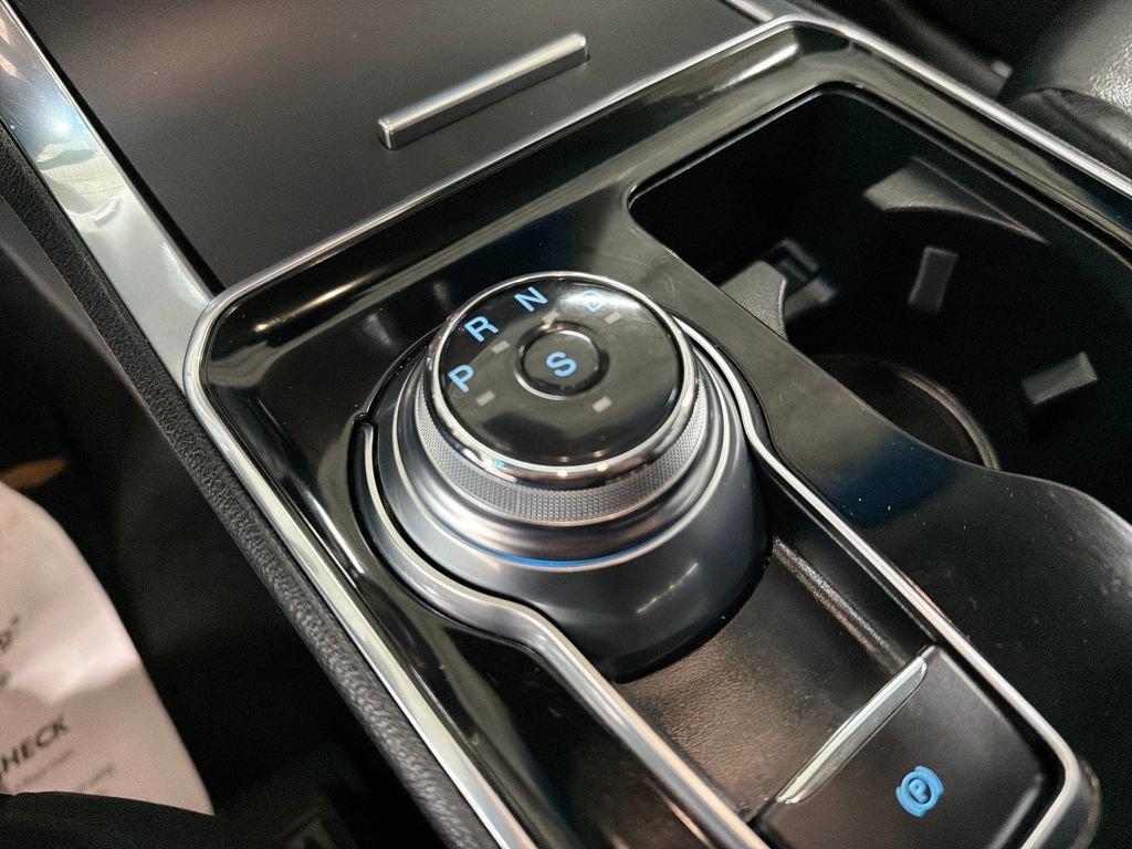 Certified 2020 Ford Edge Titanium image 28