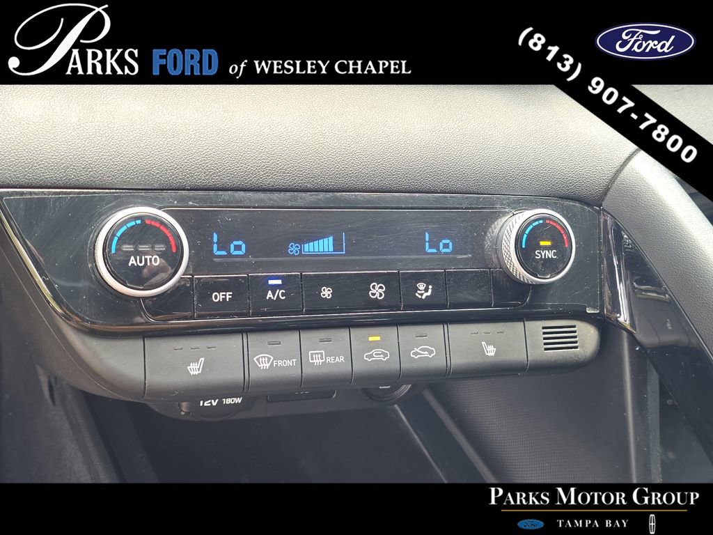 Used 2021 Hyundai Elantra SEL w/ Convenience Package FWD image 22
