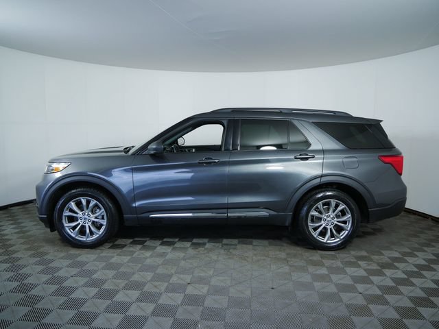 Certified 2020 Ford Explorer XLT w/ Equipment Group 202A AWD/4WD image 6