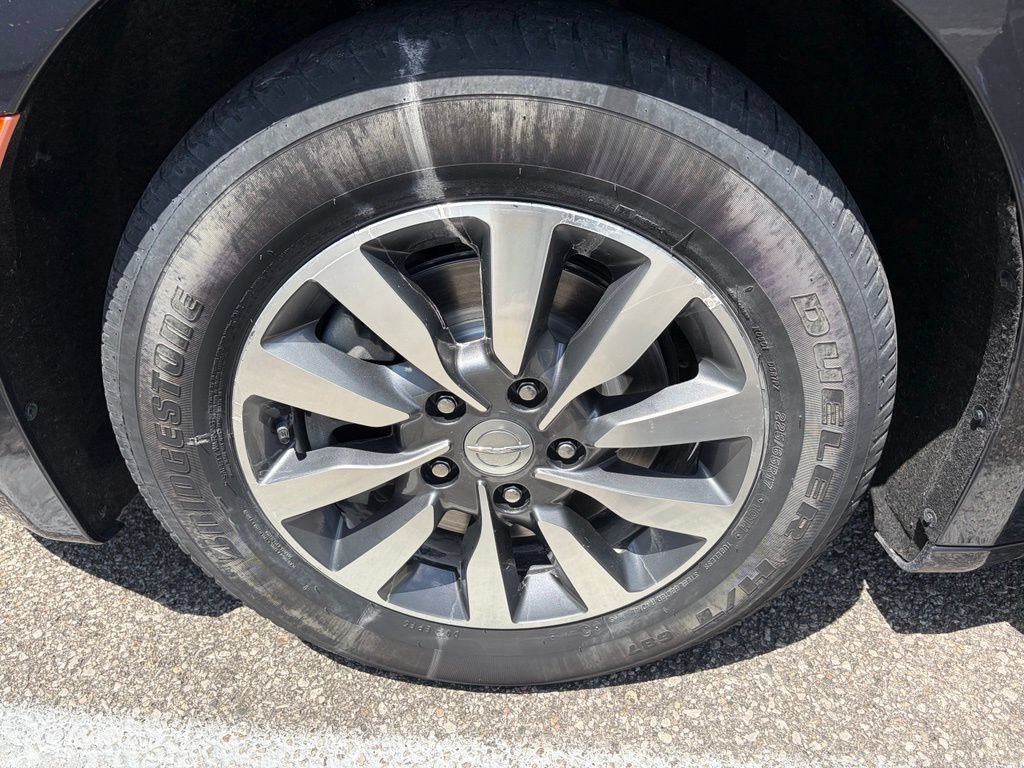 Used 2020 Chrysler Pacifica Touring-L Plus FWD image 49