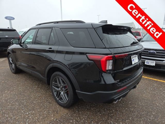 Certified 2025 Ford Explorer ST image 4