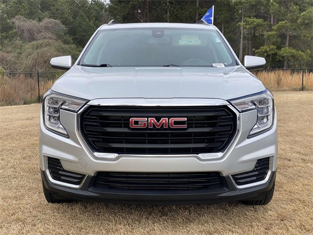 Used 2022 GMC Terrain SLE w/ Driver Convenience Package image 8