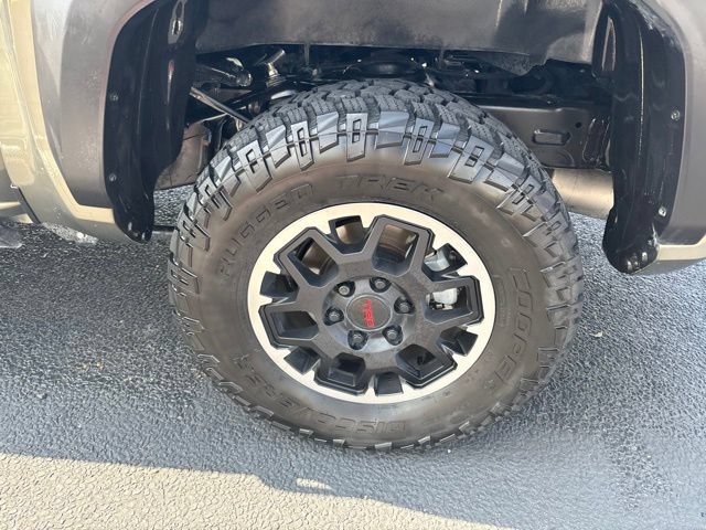 Used 2026 Toyota Tacoma TRD Off-Road AWD/4WD image 4