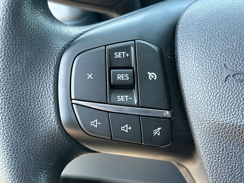 Certified 2025 Ford Maverick XL FWD image 25