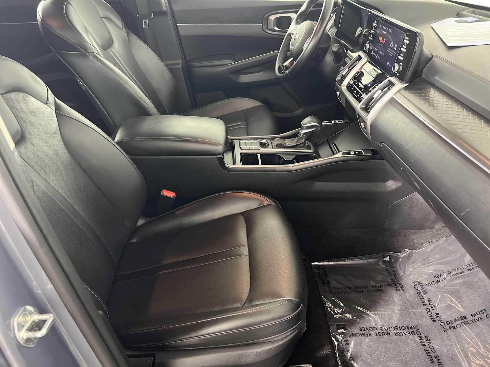 Used 2021 Kia Sorento S FWD image 16
