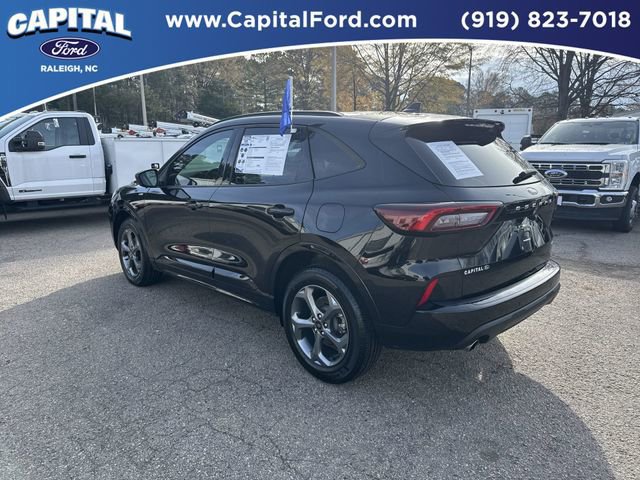 Certified 2023 Ford Escape ST-Line w/ Tech Pack #1 image 4