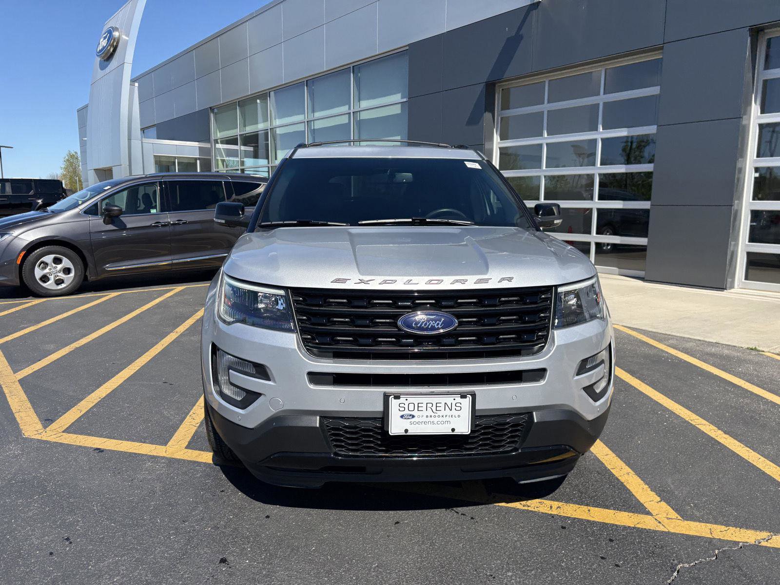 Certified 2017 Ford Explorer Sport AWD/4WD image 2