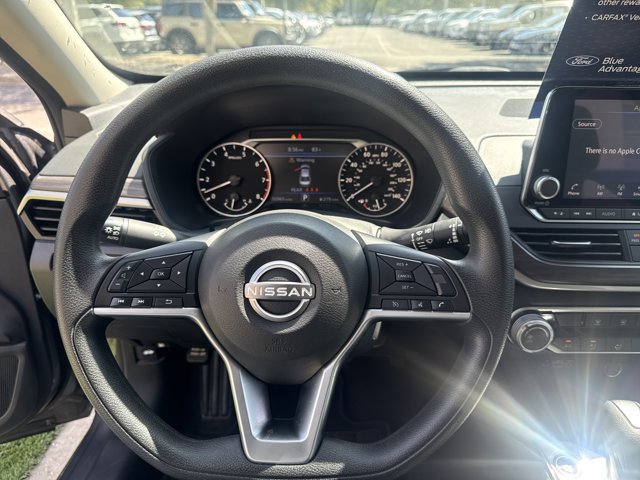 Used 2024 Nissan Altima 2.5 SV FWD image 20