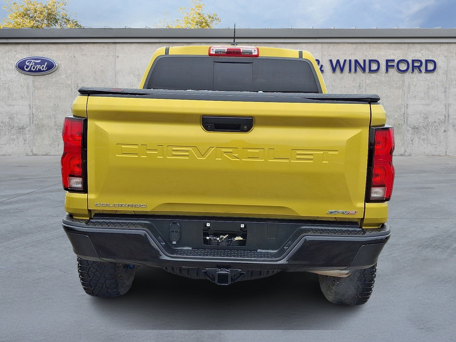 Used 2023 Chevrolet Colorado ZR2 image 5