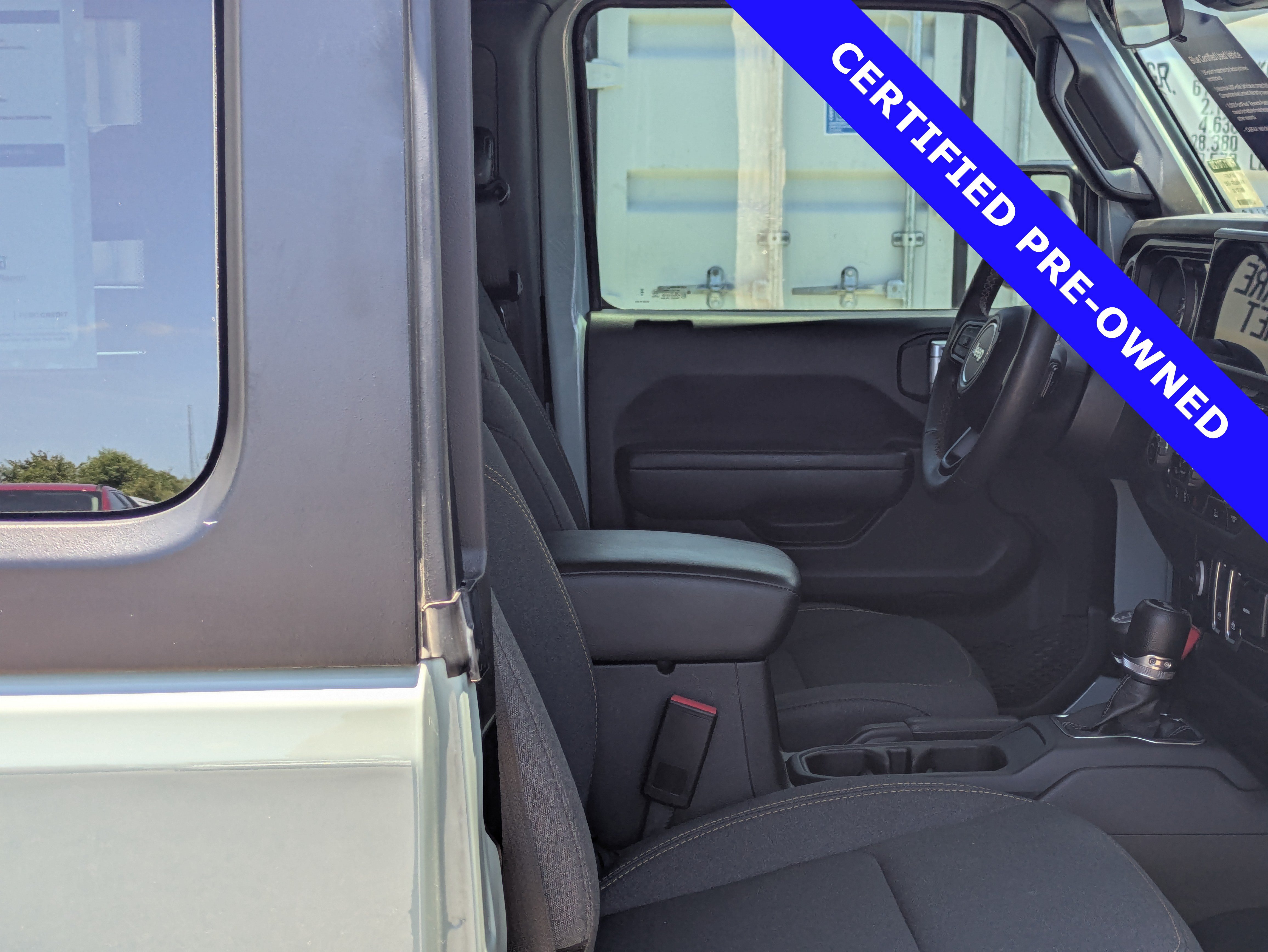 Used 2024 Jeep Wrangler Sport AWD/4WD image 14