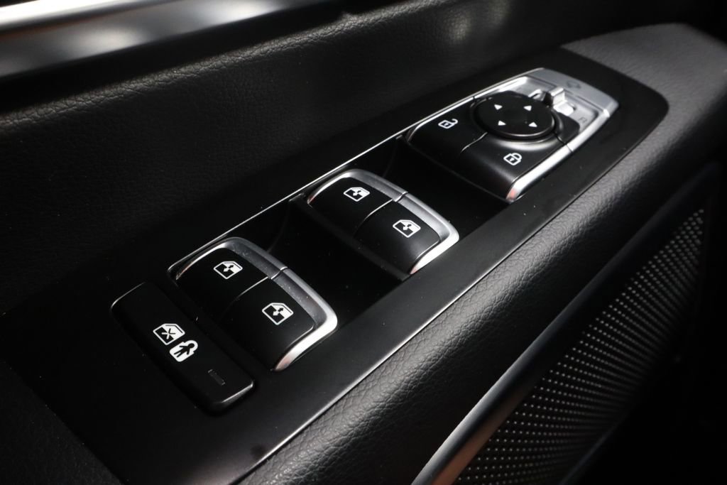 Used 2022 Kia Telluride SX w/ SX Prestige Package image 26