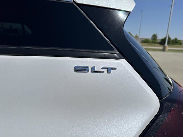 Used 2022 GMC Terrain SLT w/ Infotainment Package II AWD/4WD image 40
