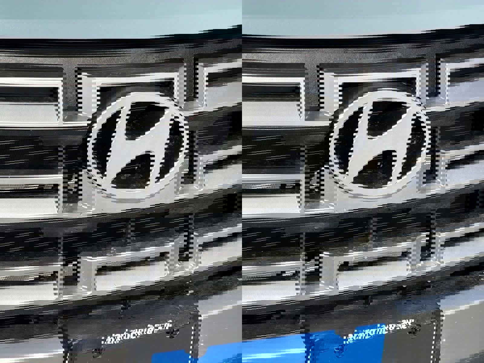 Used 2025 Hyundai Santa Cruz SEL image 12