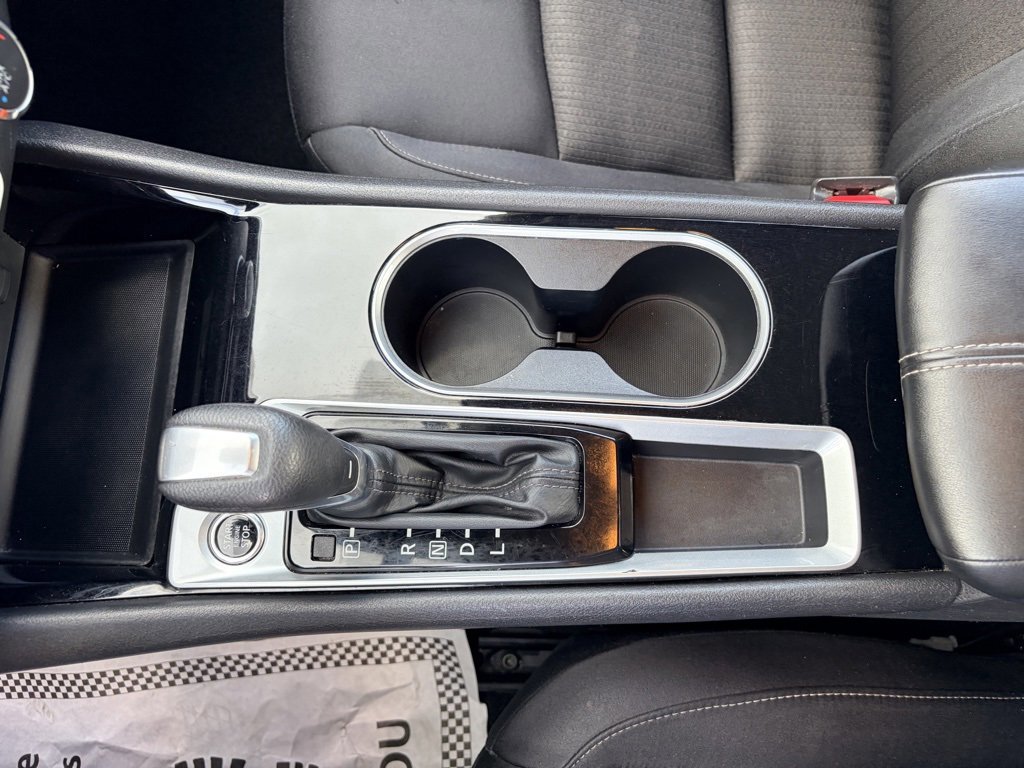 Used 2024 Nissan Altima 2.5 SV image 13