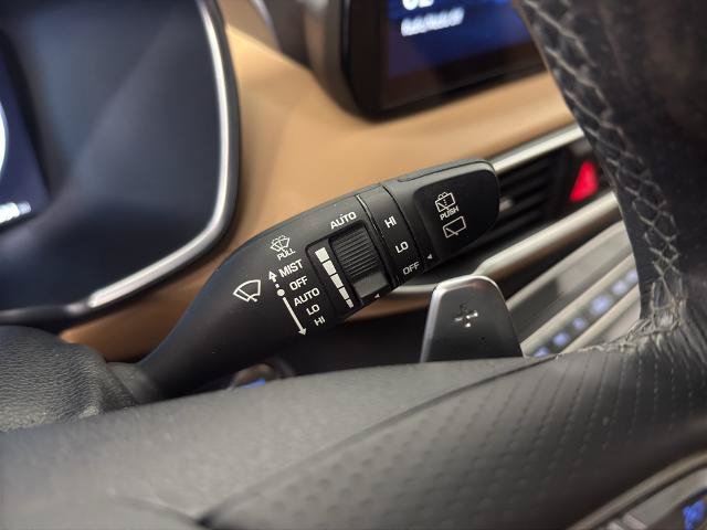 Used 2021 Hyundai Santa Fe Calligraphy AWD/4WD image 18