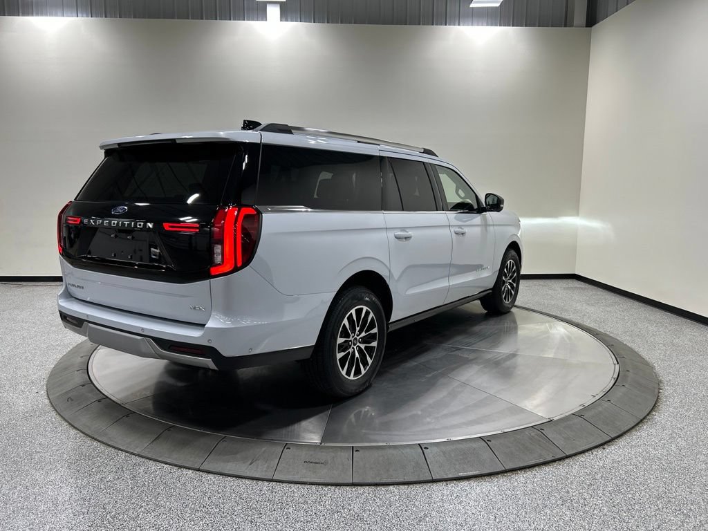 Certified 2025 Ford Expedition Max Platinum AWD/4WD image 7