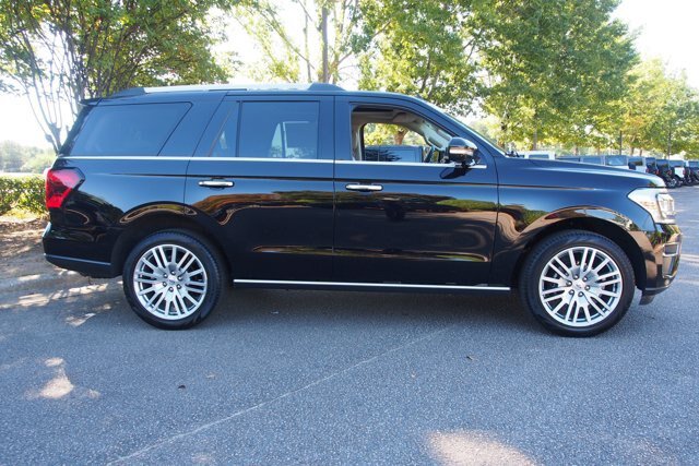 Certified 2024 Ford Expedition Limited AWD/4WD image 8